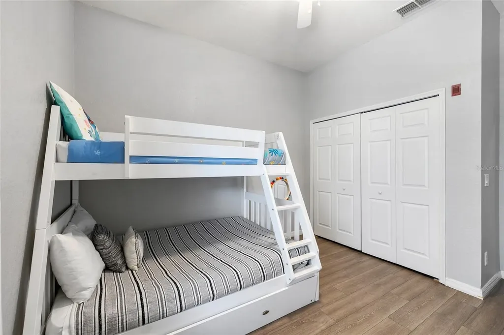 608 Lucaya Loop Davenport FL 33897