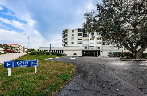 6210 Sun Boulevard St Petersburg FL 33715