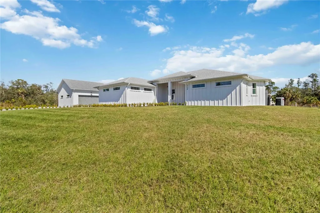 2154 Azure Road North Port FL 34286