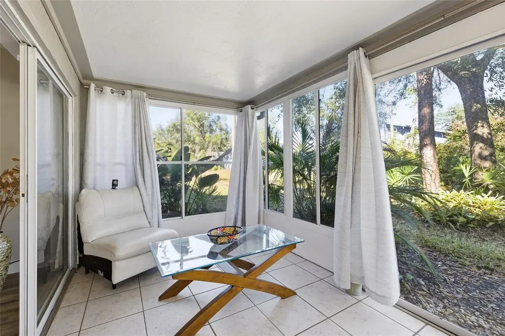 475 Woods Landing Trail Oldsmar FL 34677