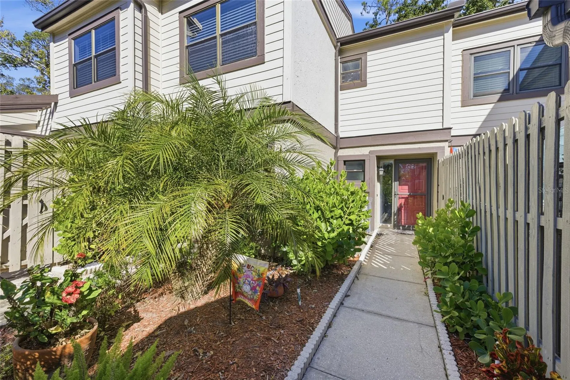 475 Woods Landing Trail Oldsmar FL 34677