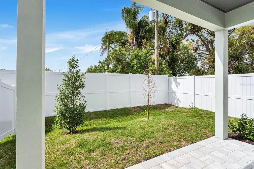 5530 N 9th Street Tampa FL 33604