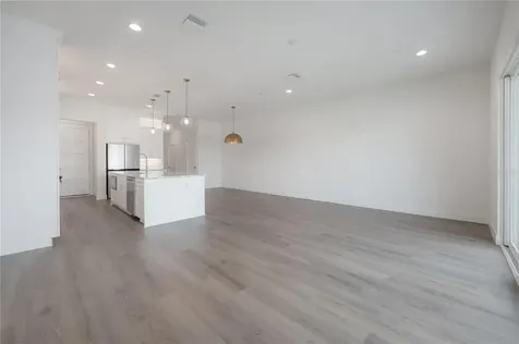 5530 N 9th Street Tampa FL 33604