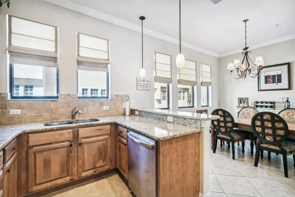 6031 Bowen Daniel Drive Tampa FL 33616