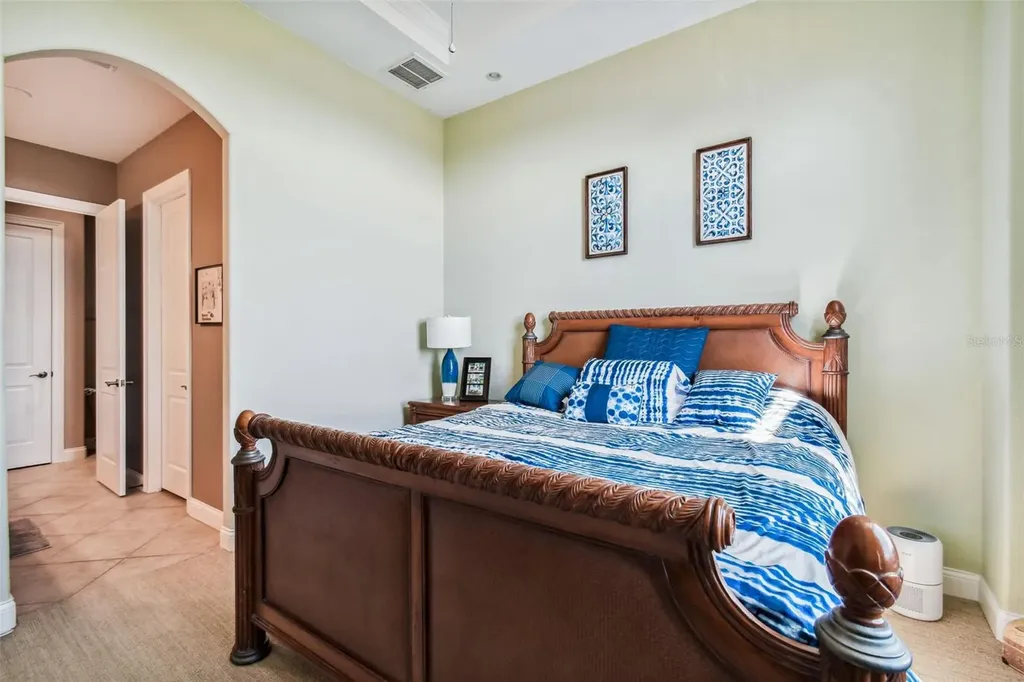 6031 Bowen Daniel Drive Tampa FL 33616