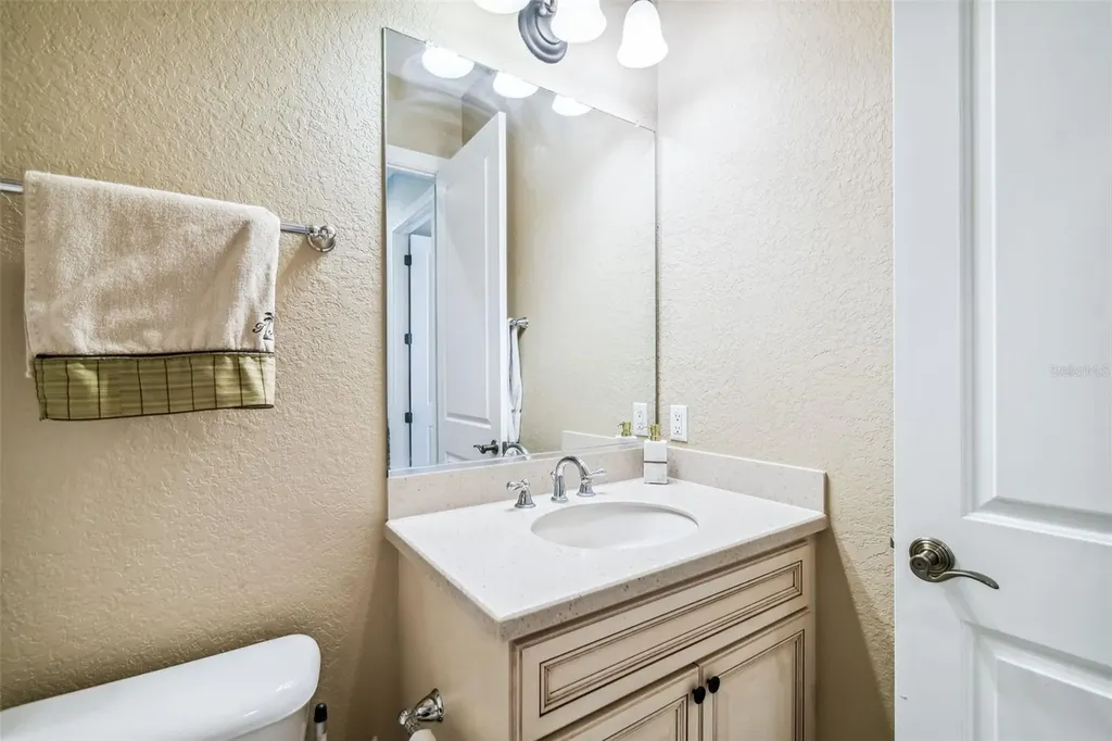 6031 Bowen Daniel Drive Tampa FL 33616