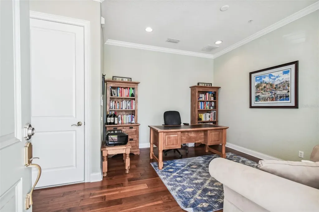 6031 Bowen Daniel Drive Tampa FL 33616