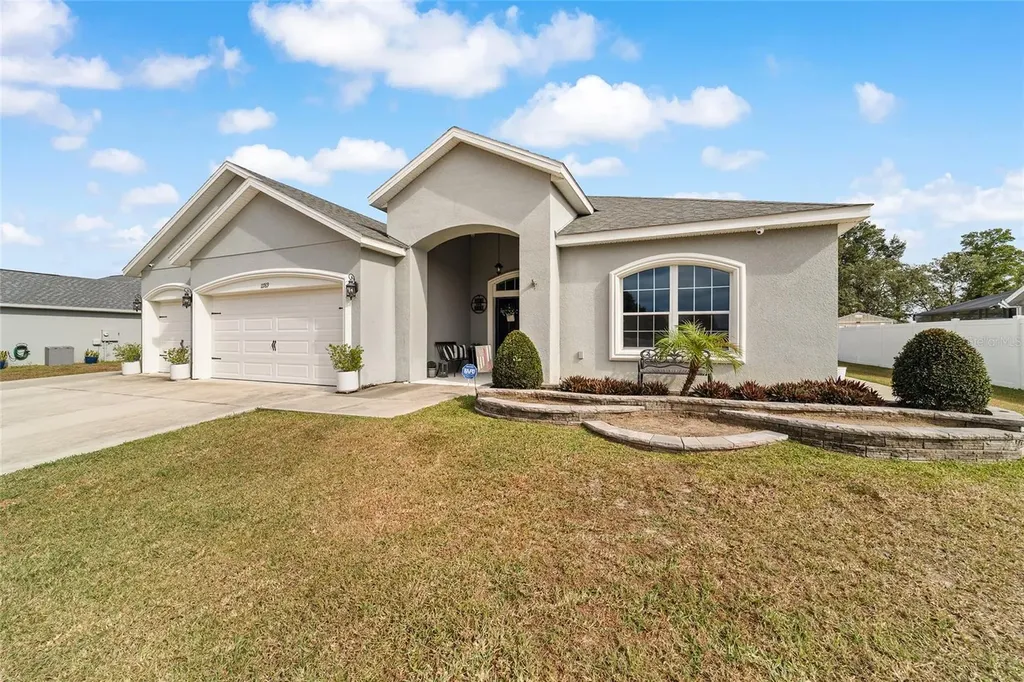 11769 SW 60th Court Ocala FL 34476