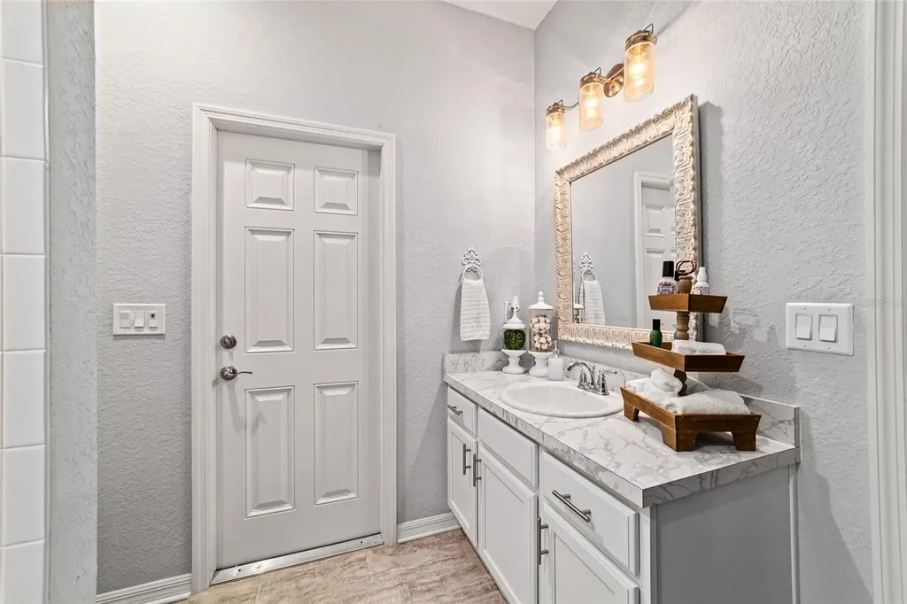 11769 SW 60th Court Ocala FL 34476