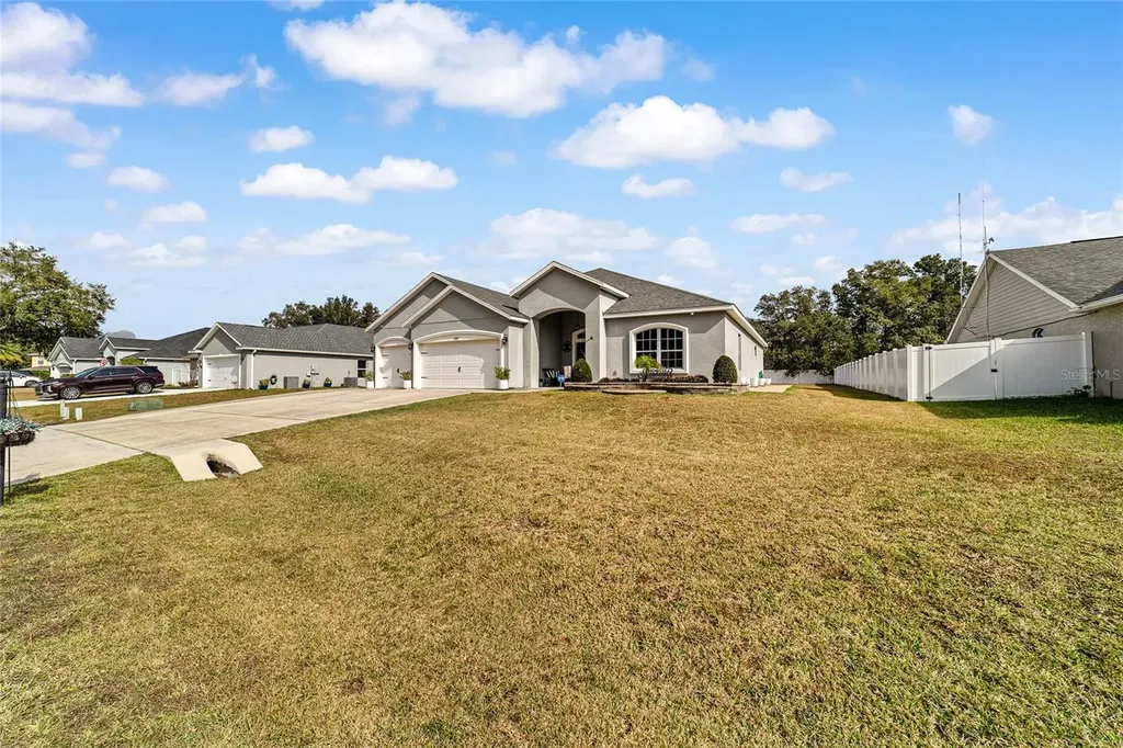 11769 SW 60th Court Ocala FL 34476