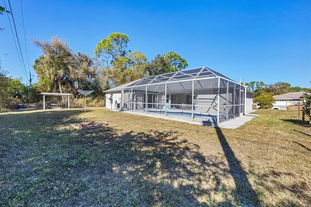 2657 Tusket Avenue North Port FL 34286