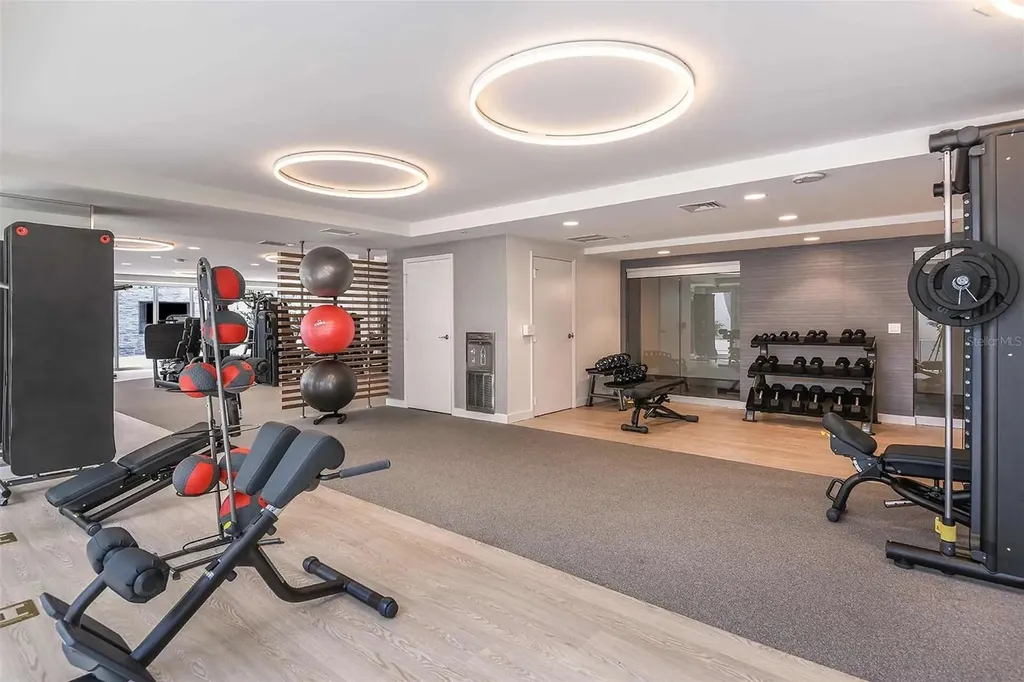 413 E Pine Street Orlando FL 32801