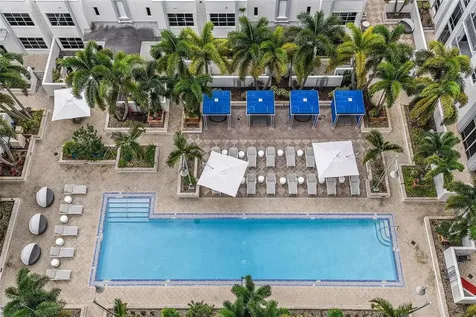 413 E Pine Street Orlando FL 32801