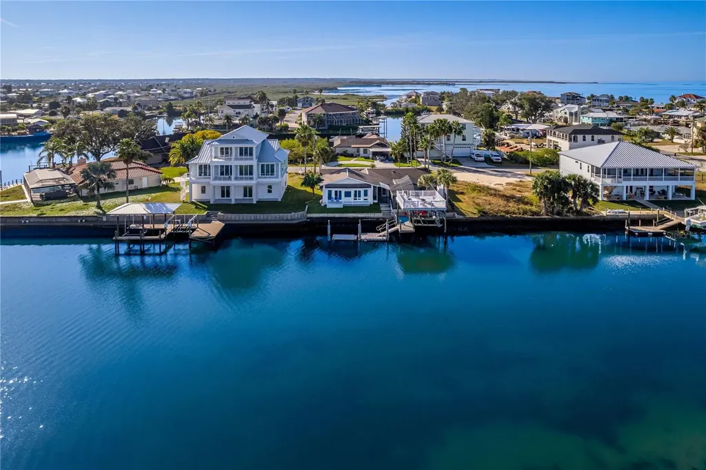 3409 Gulf Winds Circle Hernando Beach FL 34607