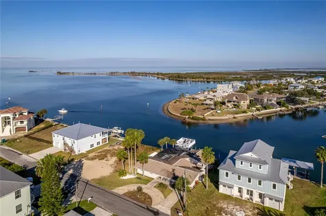 3409 Gulf Winds Circle Hernando Beach FL 34607