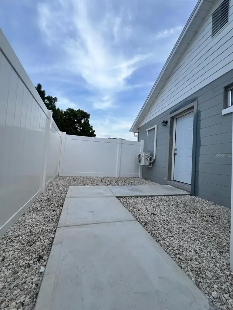 130 Harness Lane Kissimmee FL 34743