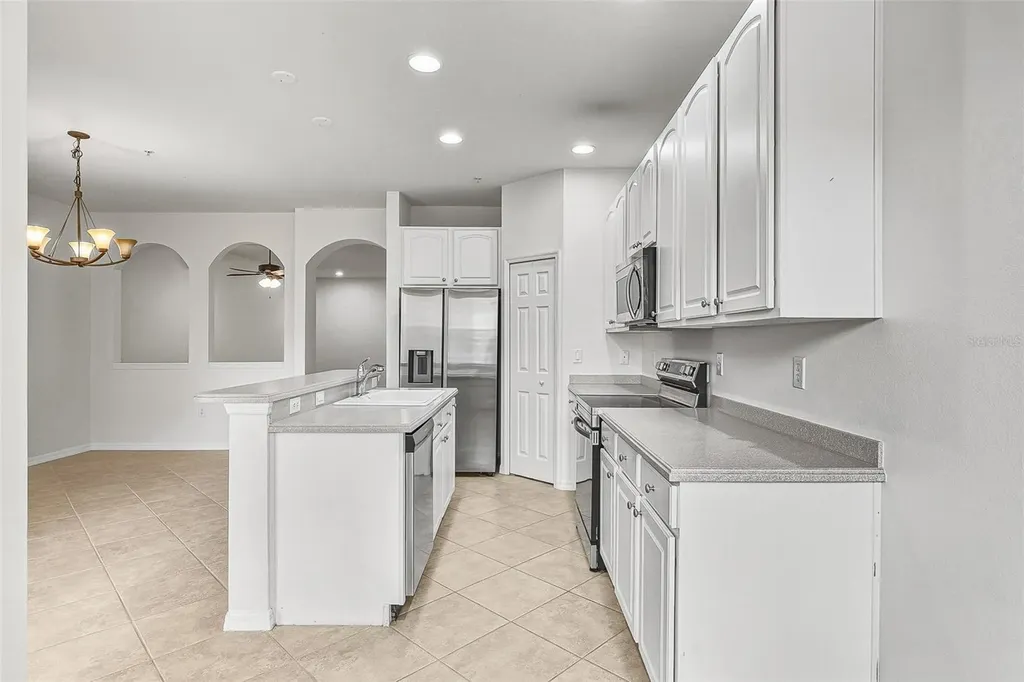 7928 Limestone Lane Sarasota FL 34233