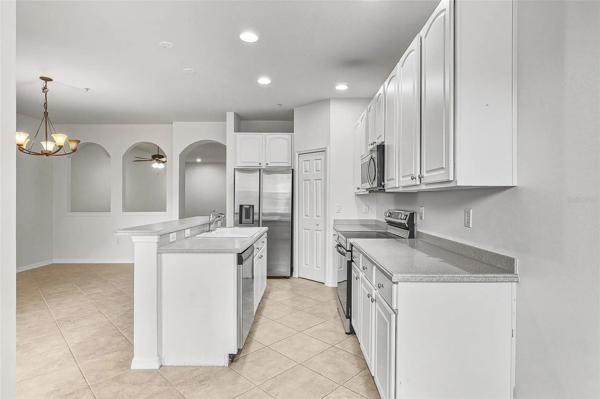 7928 Limestone Lane Sarasota FL 34233