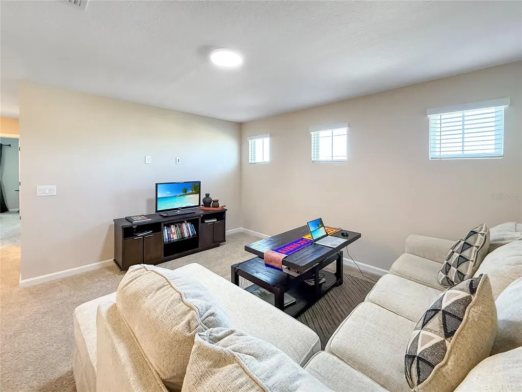 2966 Sharp Road Kissimmee FL 34744