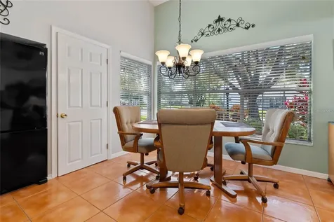 25300 Hibiscus Street Leesburg FL 34748