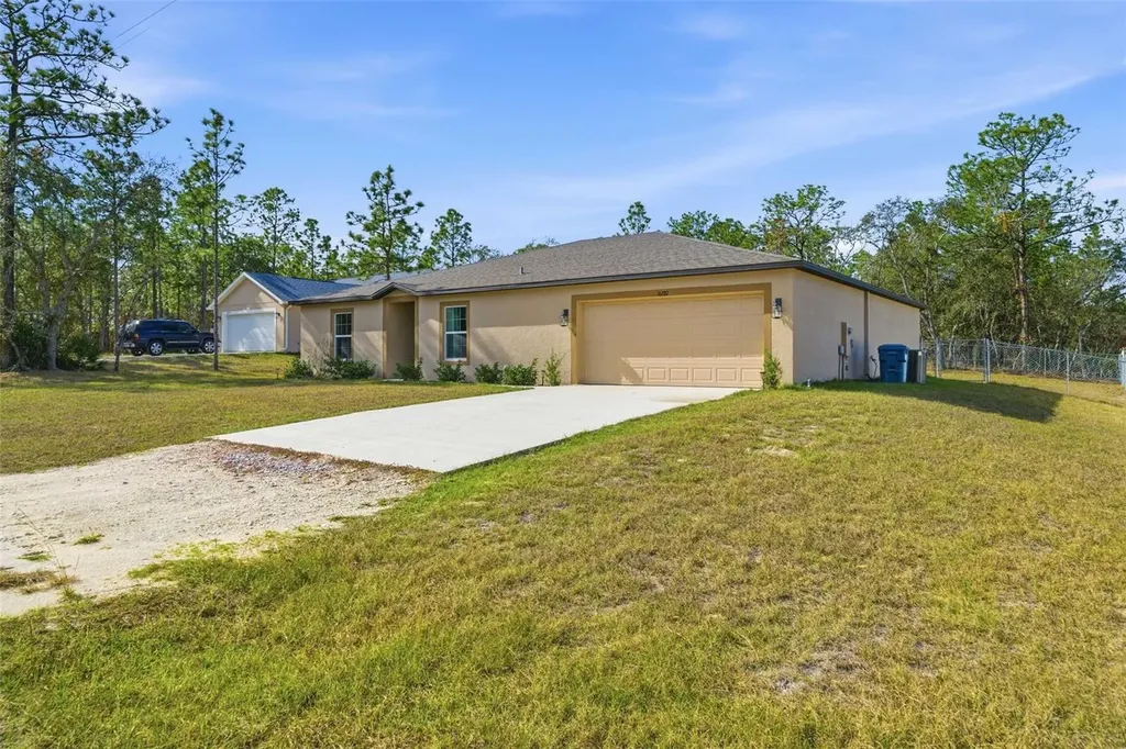 16287 Little Auk Road Weeki Wachee FL 34614