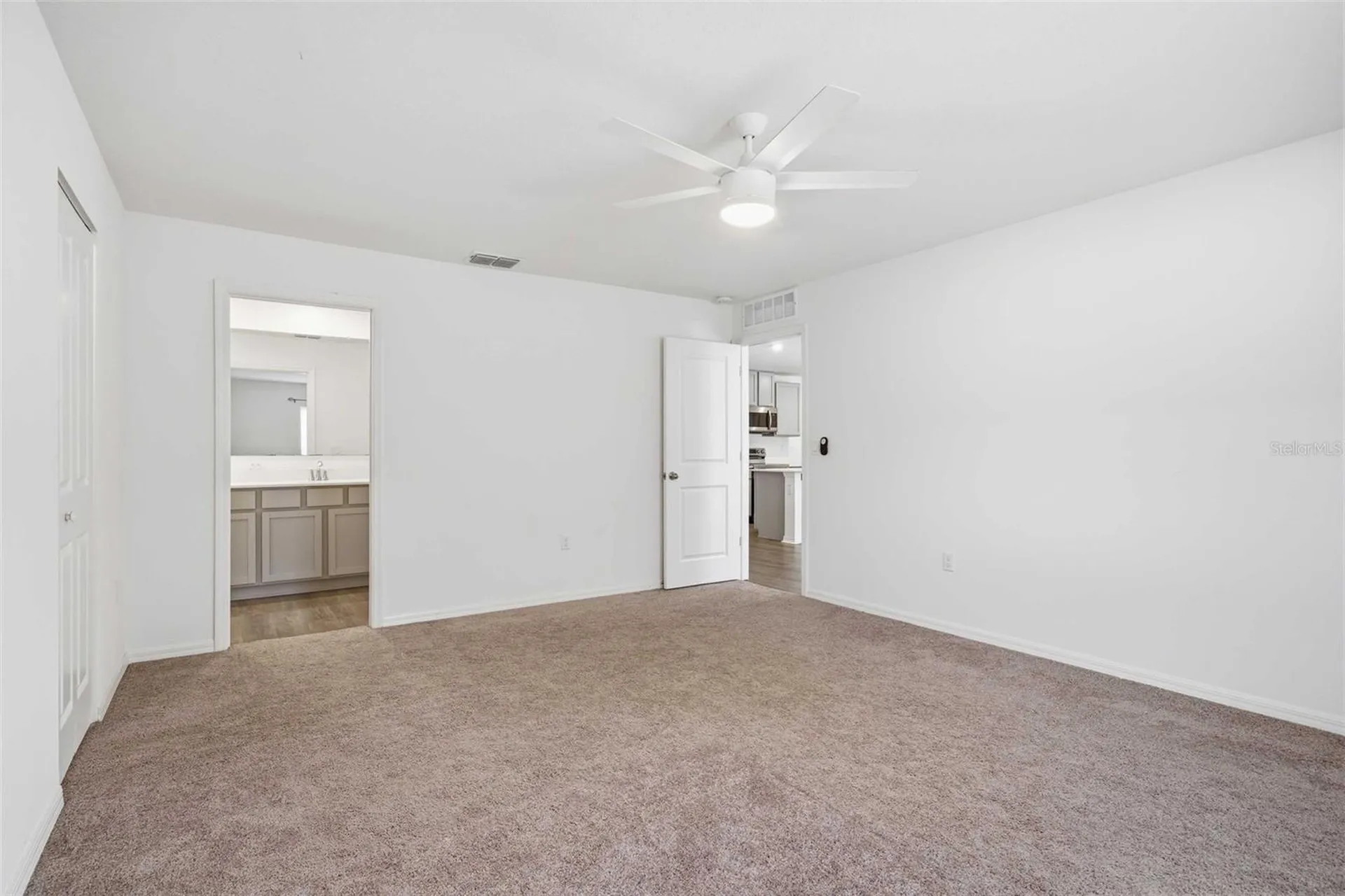 16287 Little Auk Road Weeki Wachee FL 34614