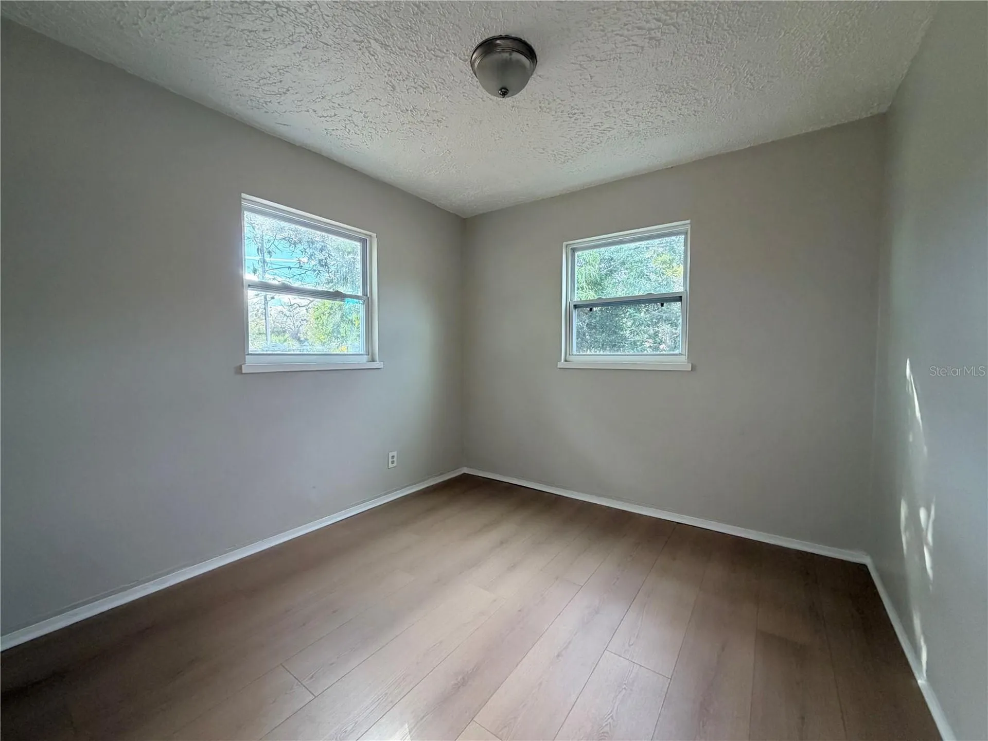 900 40th Street S St Petersburg FL 33711