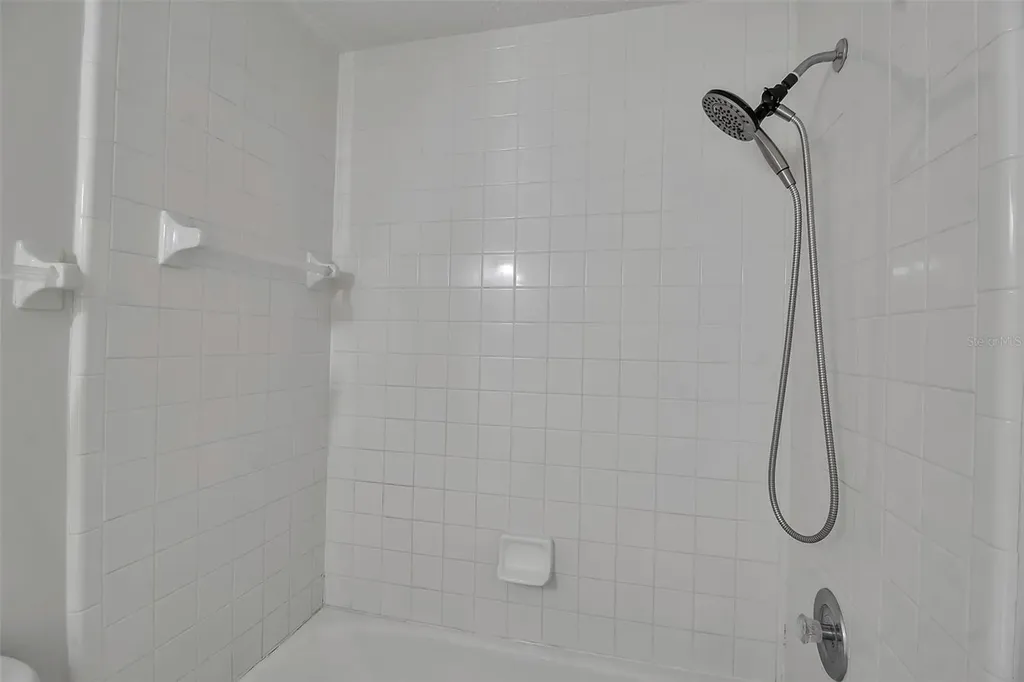 3212 Ramblewood Drive N Sarasota FL 34237