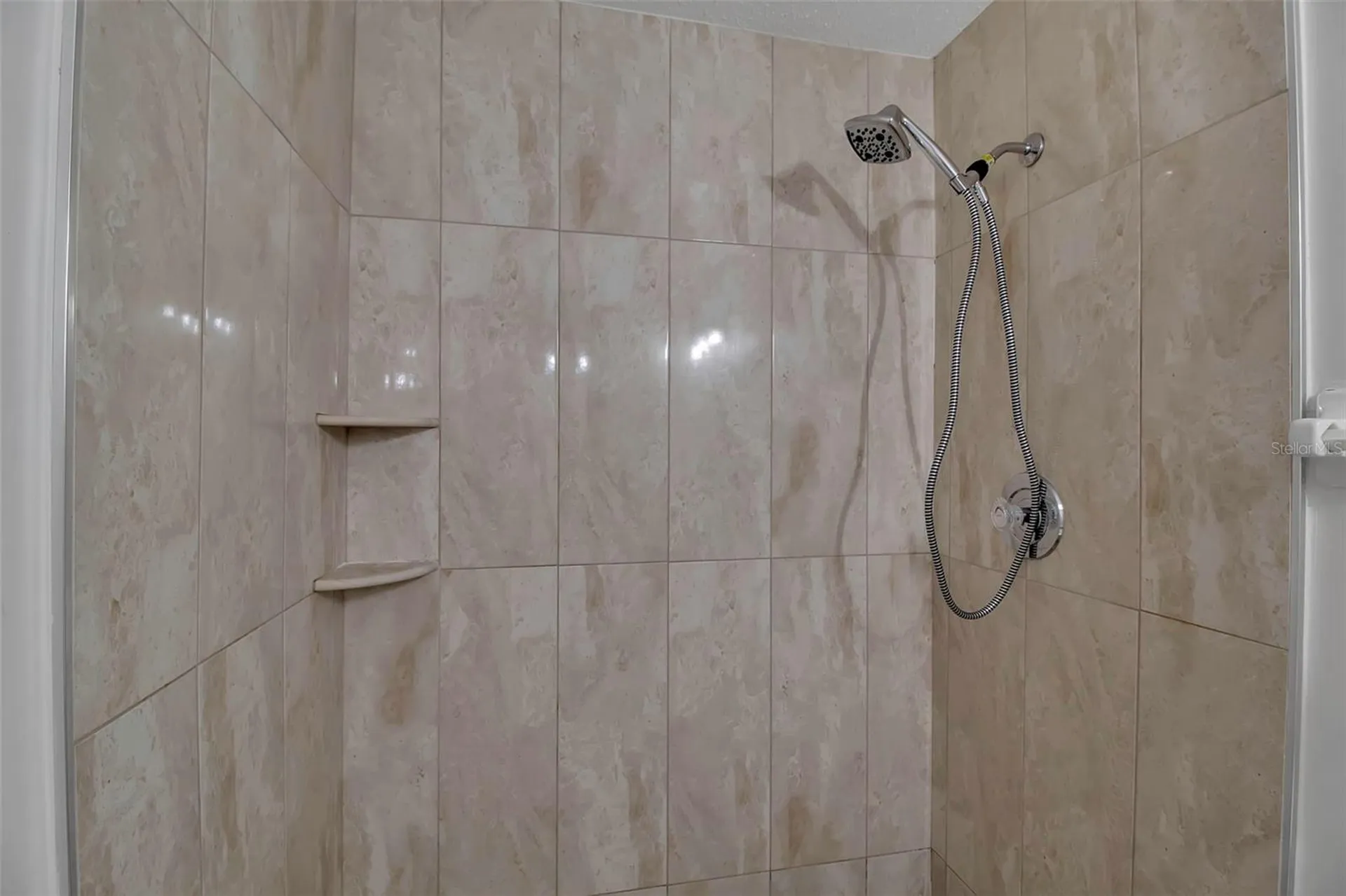 3212 Ramblewood Drive N Sarasota FL 34237