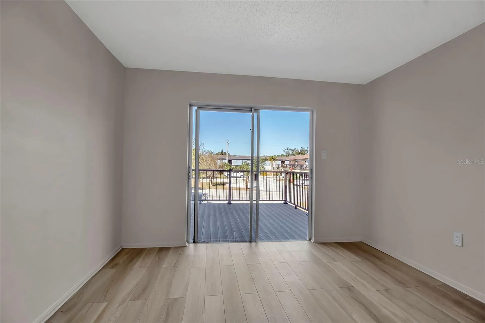 3212 Ramblewood Drive N Sarasota FL 34237
