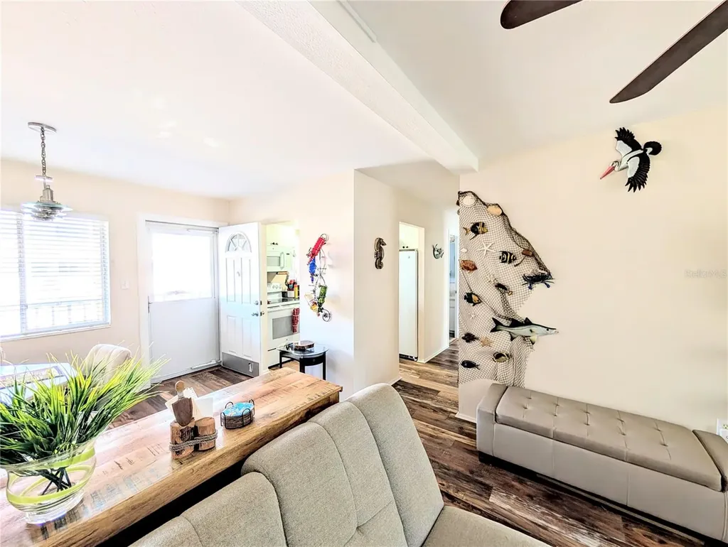 2328 Canal Drive Bradenton FL 34207