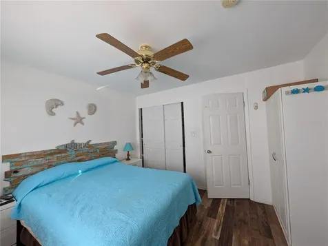 2328 Canal Drive Bradenton FL 34207