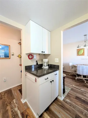 2328 Canal Drive Bradenton FL 34207