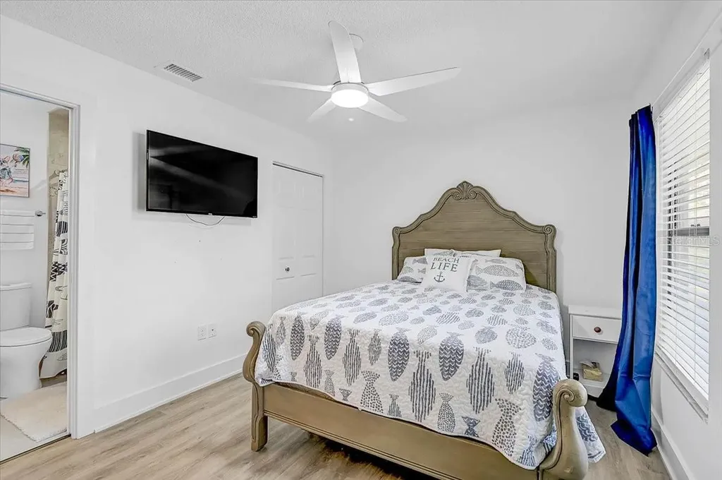 7623 4th Avenue W Bradenton FL 34209