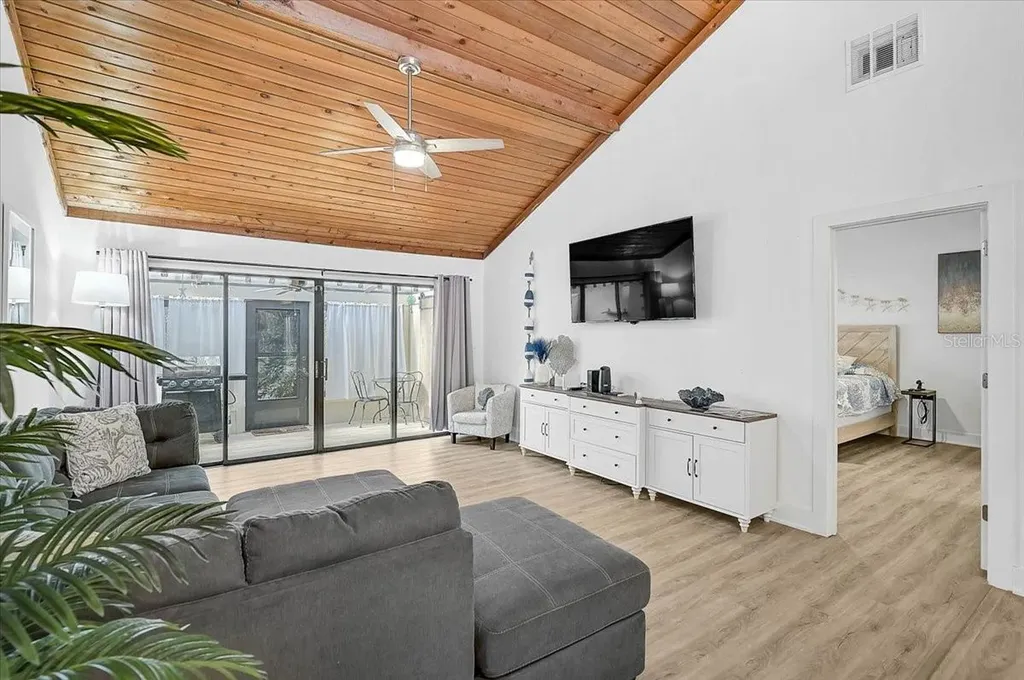 7623 4th Avenue W Bradenton FL 34209