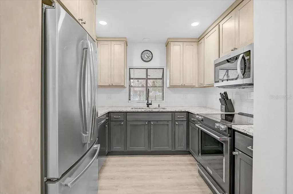 7623 4th Avenue W Bradenton FL 34209