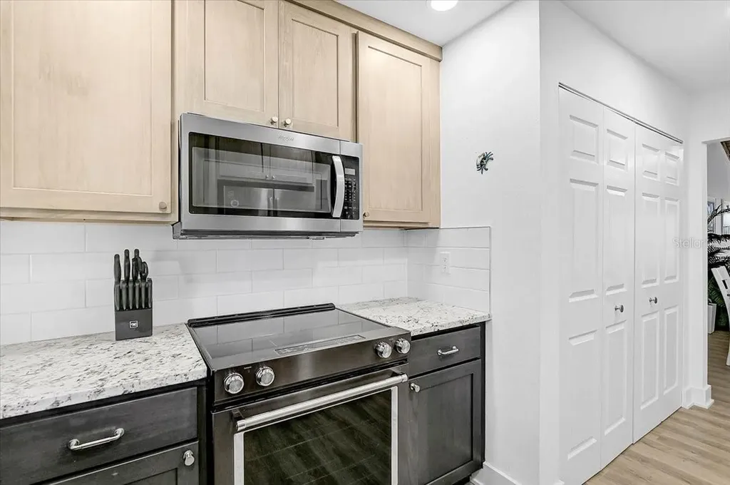 7623 4th Avenue W Bradenton FL 34209