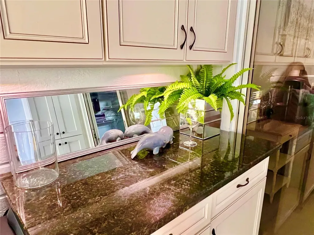 7801 Ontario Street Circle Sarasota FL 34243
