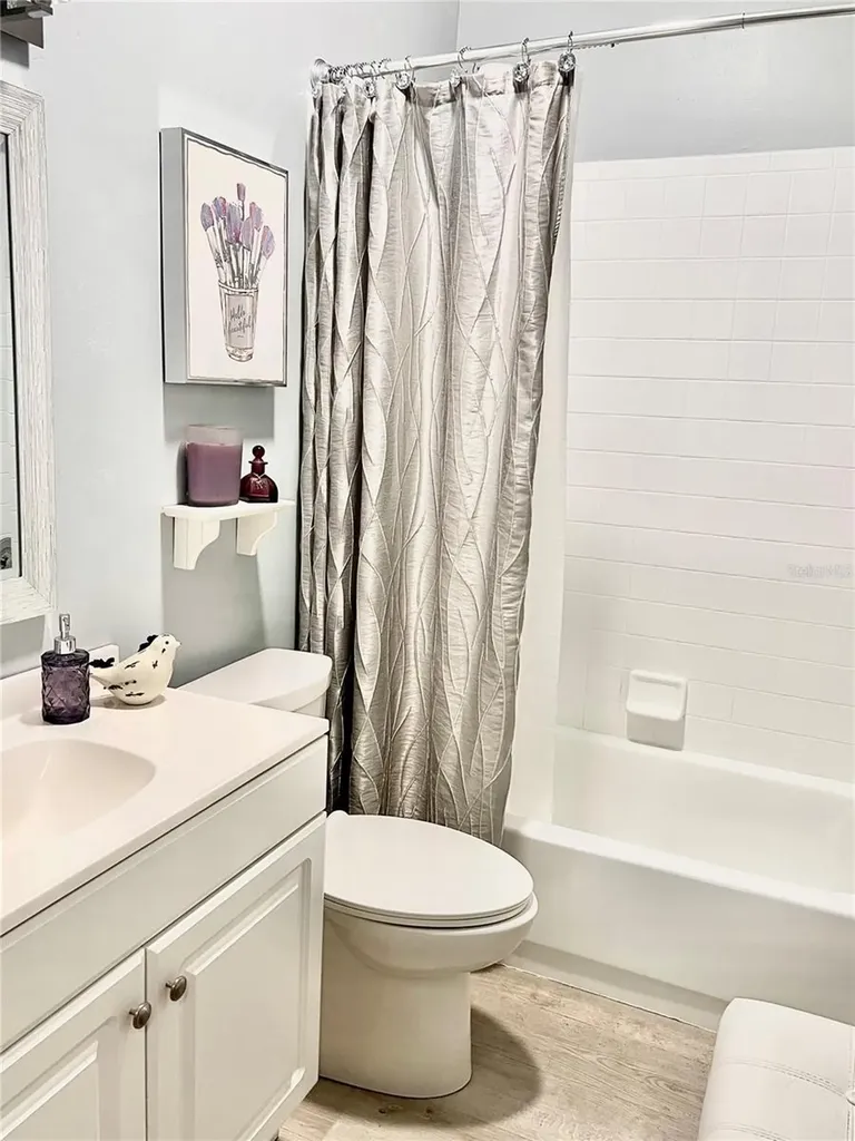 7801 Ontario Street Circle Sarasota FL 34243