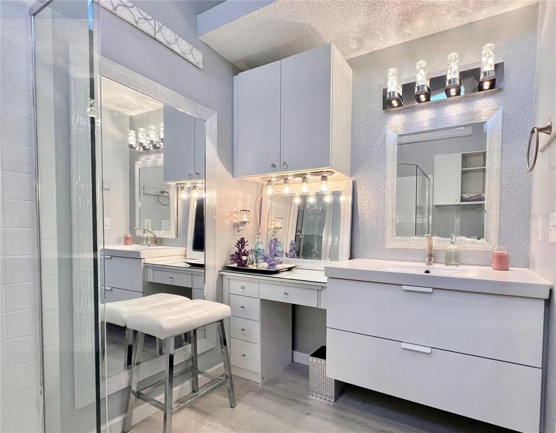 7801 Ontario Street Circle Sarasota FL 34243