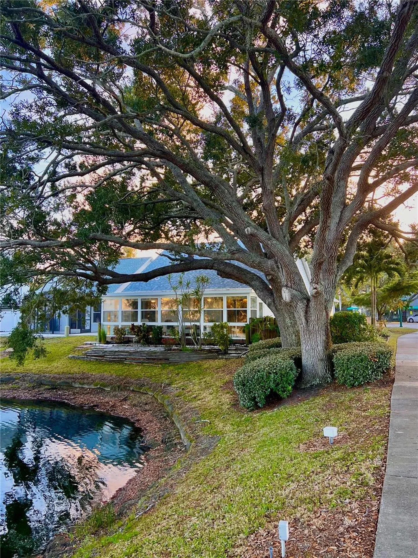 7801 Ontario Street Circle Sarasota FL 34243