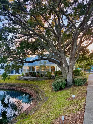 7801 Ontario Street Circle Sarasota FL 34243