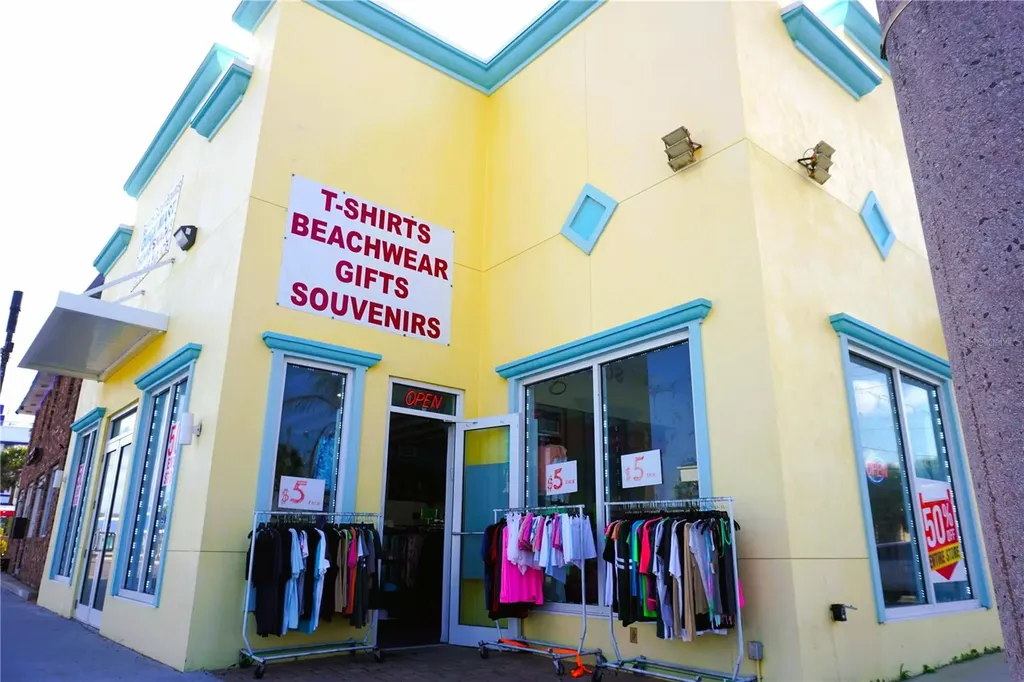 128 S Atlantic Avenue Daytona Beach FL 32118