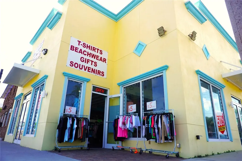 128 S Atlantic Avenue Daytona Beach FL 32118