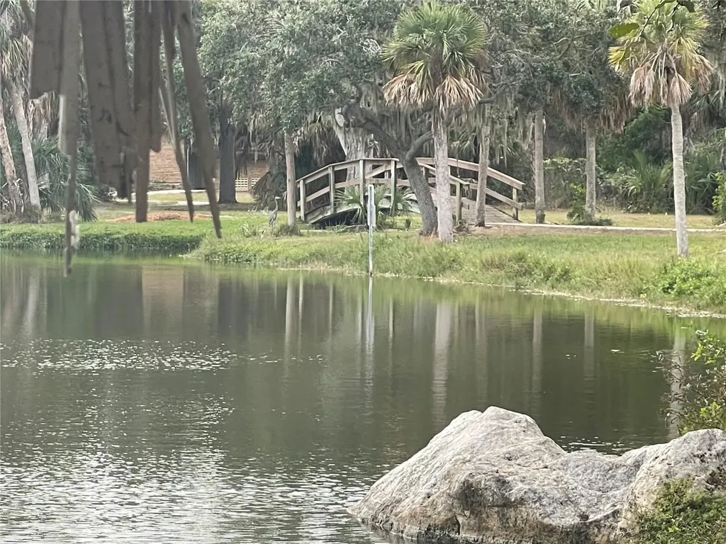124 Dogwood Circle Seminole FL 33777
