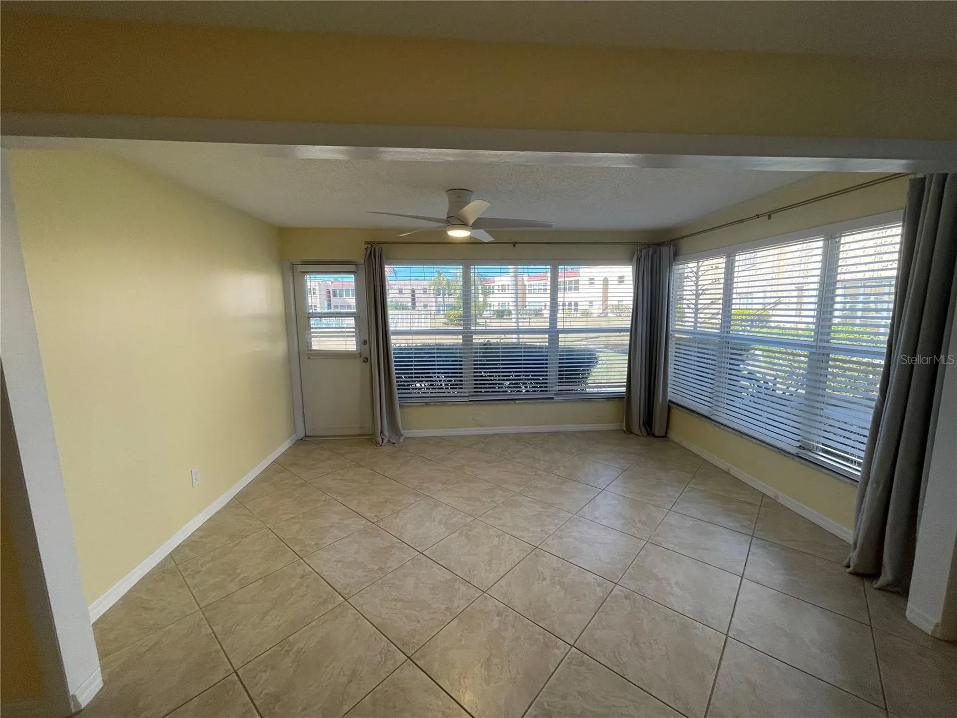 124 Dogwood Circle Seminole FL 33777