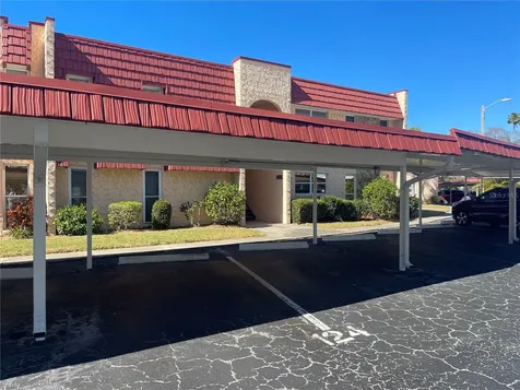 124 Dogwood Circle Seminole FL 33777