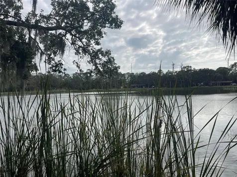 124 Dogwood Circle Seminole FL 33777
