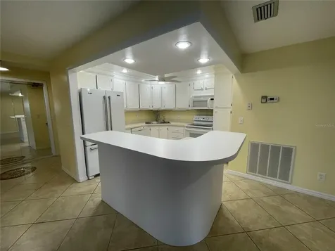 124 Dogwood Circle Seminole FL 33777