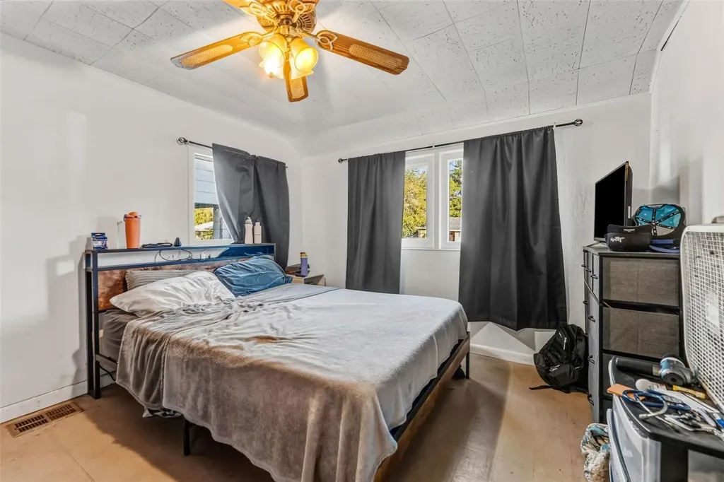 5401 21st Avenue S Gulfport FL 33707